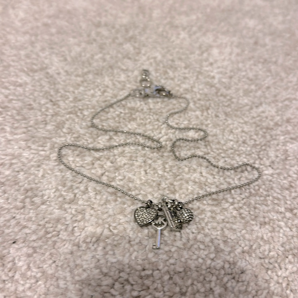 Michael Kors 5 charm silver necklace with large clasp